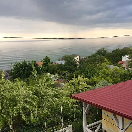 2квартира с видом на море Отель *