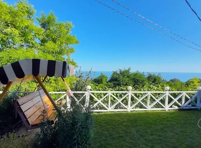 2квартира с видом на море Hotel